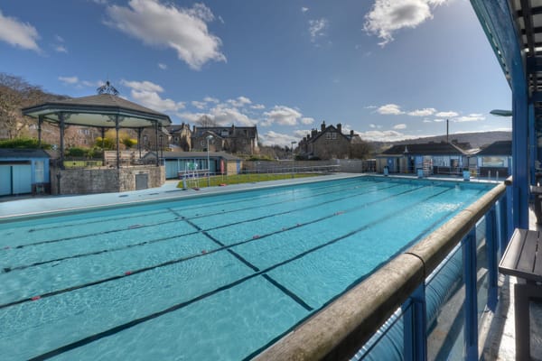 Hathersage Swimming Pool